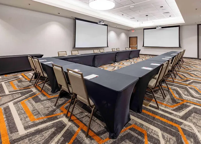 Drury Plaza Hotel Dallas Arlington